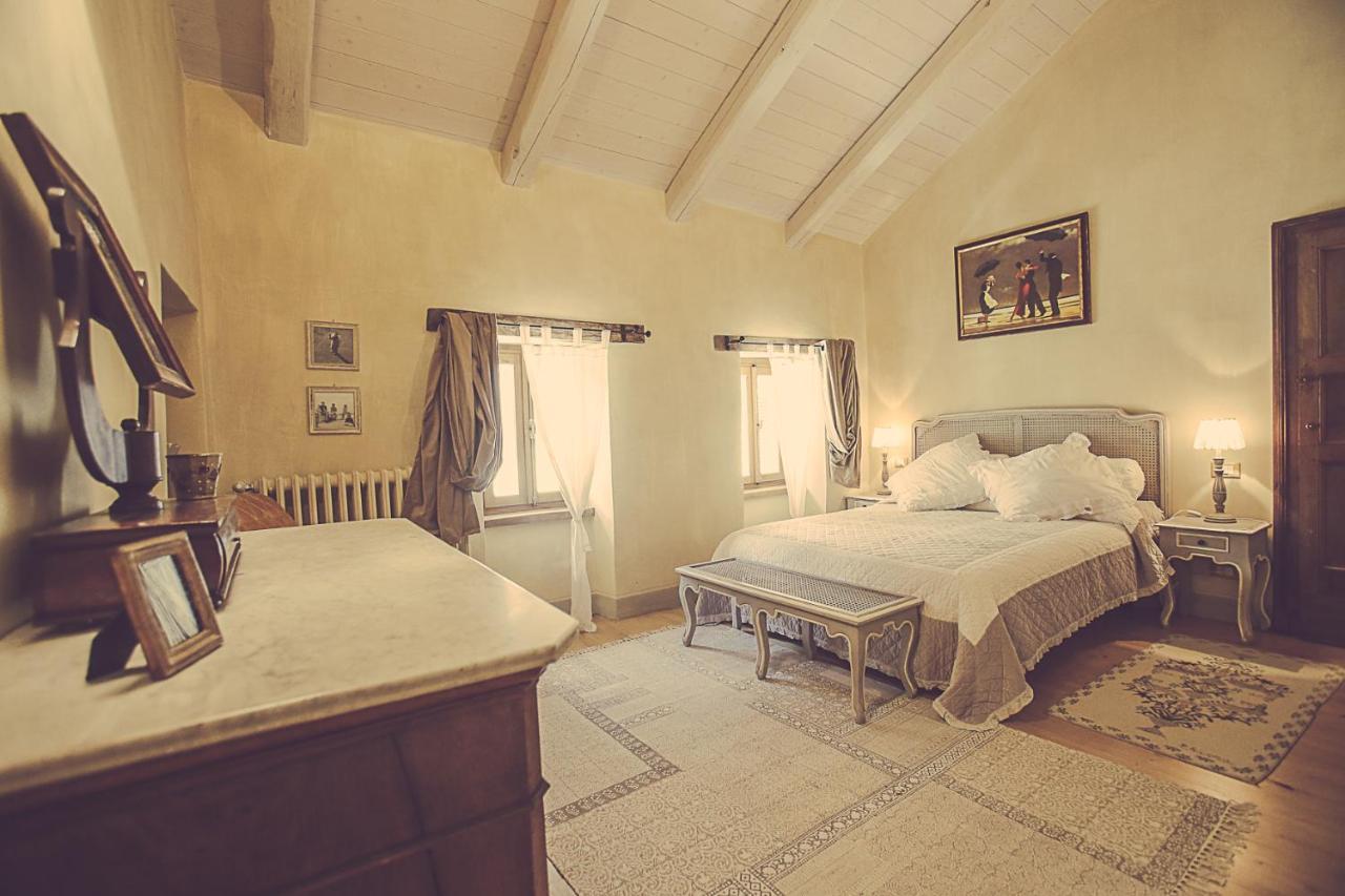 Relais Di Charme Frazione Chiavolino Villa Pollone Exterior photo