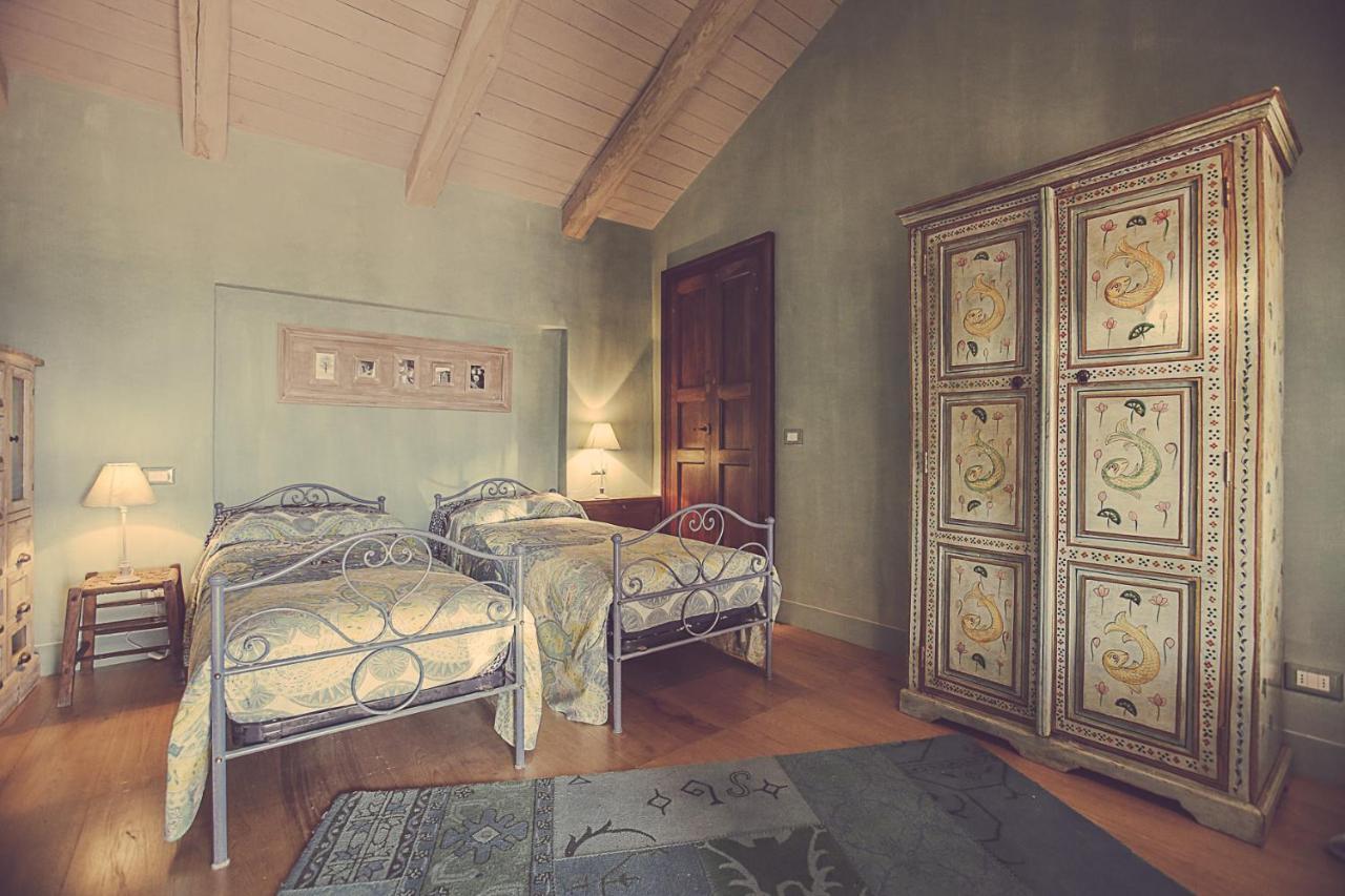 Relais Di Charme Frazione Chiavolino Villa Pollone Exterior photo